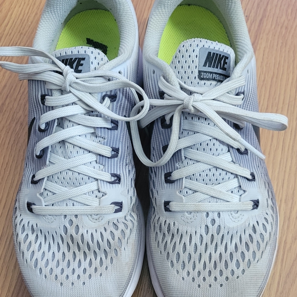 Nike Air Zoom Pegasus Running Shoes Size 7 1/2
